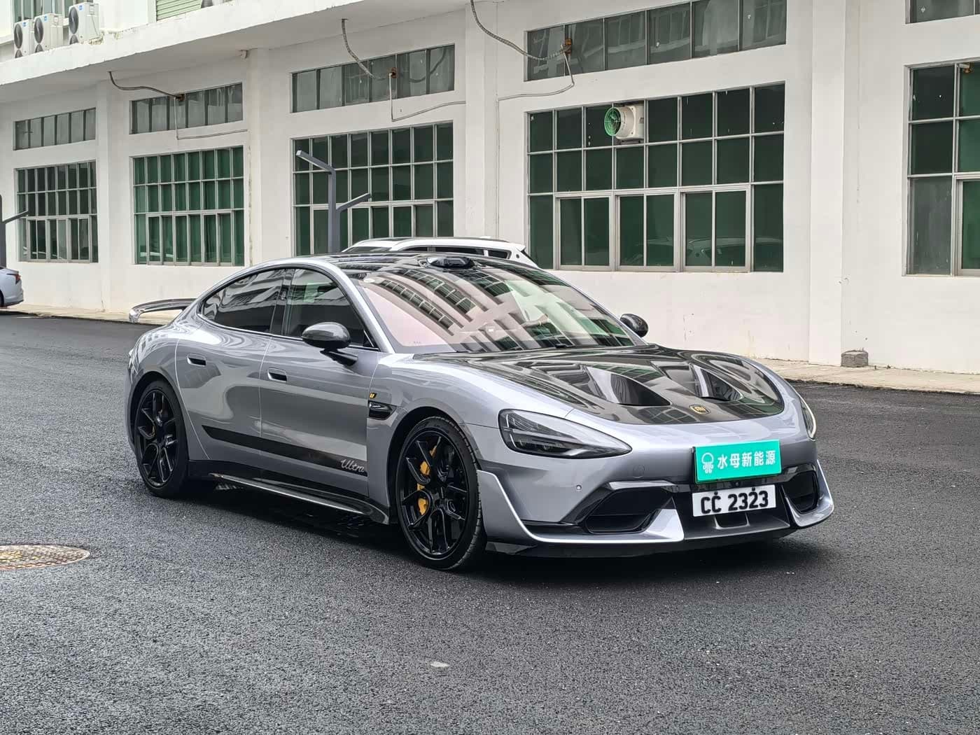 2025 Xiaomi Auto Xiaomi SU7 Ultra 银灰色, 13,000 km, China export – photo 12