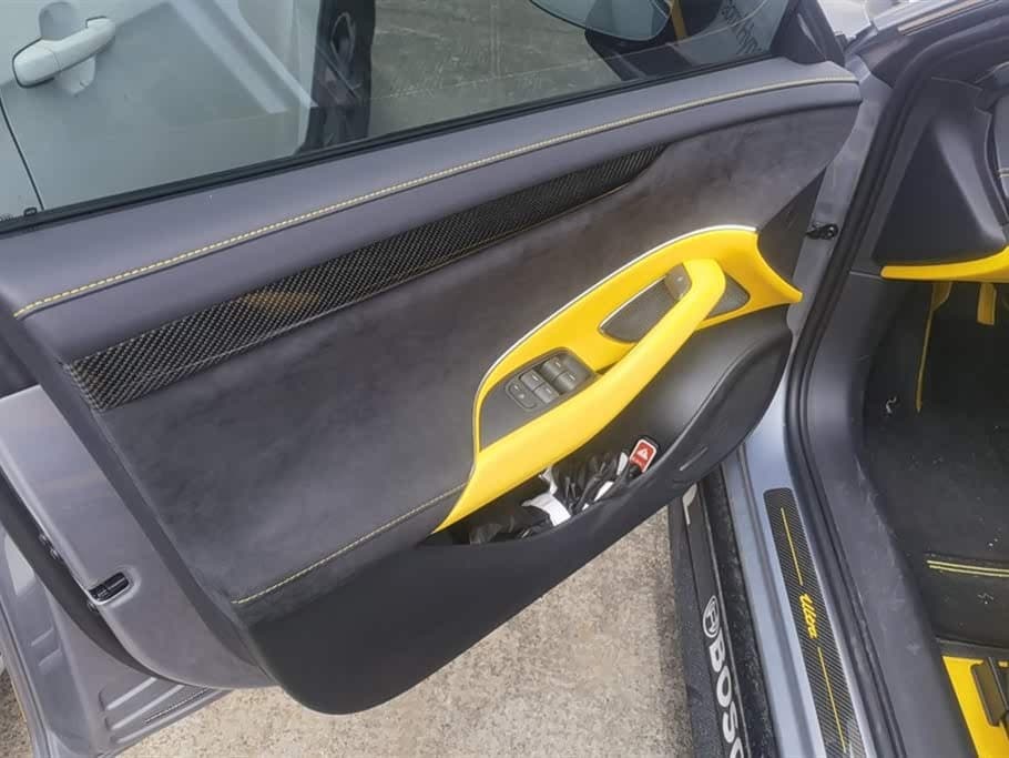 2025 Xiaomi Auto Xiaomi SU7 Ultra 银灰色, 27,400 km, China export – photo 7