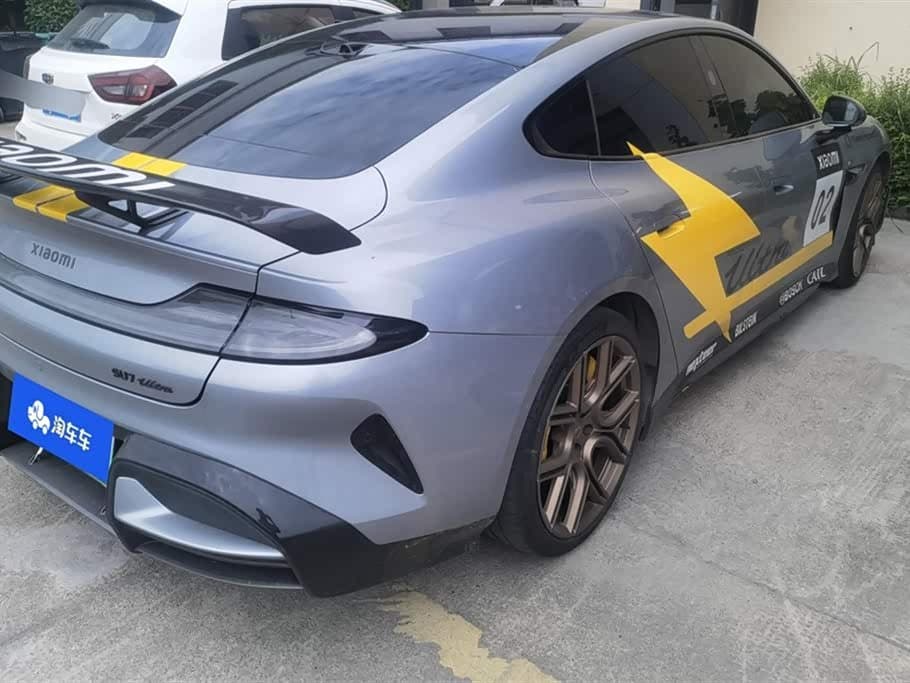 2025 Xiaomi Auto Xiaomi SU7 Ultra 银灰色, 27,400 km, China export – photo 3