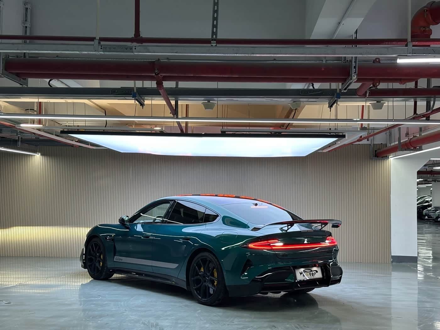 2025 Xiaomi Auto Xiaomi SU7 Ultra Green, 13,000 km, China export – photo 14