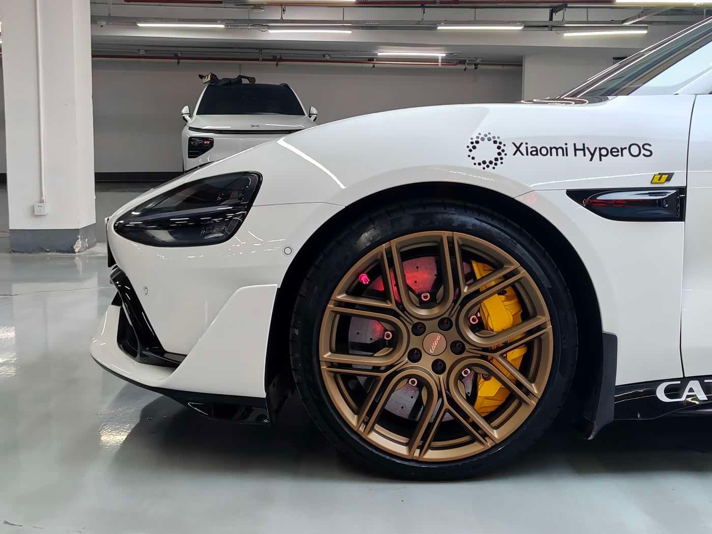 2025 Xiaomi Auto Xiaomi SU7 Ultra White, 4,000 km, China export – photo 5