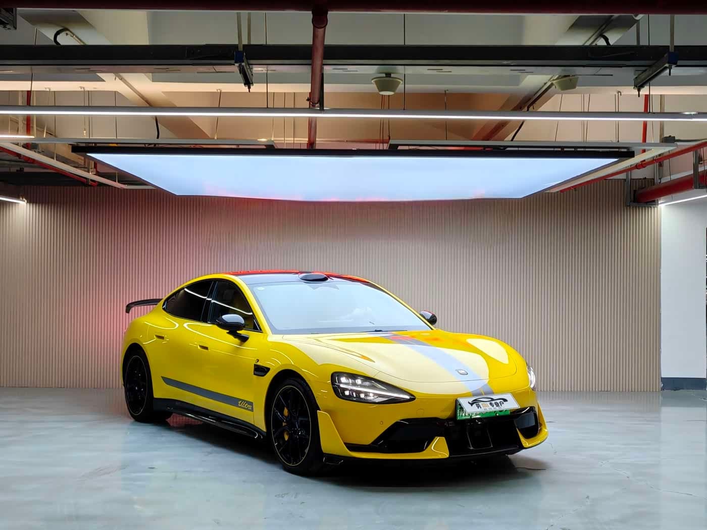 2025 Xiaomi Auto Xiaomi SU7 Ultra Yellow, 13,000 km, China export – photo 3