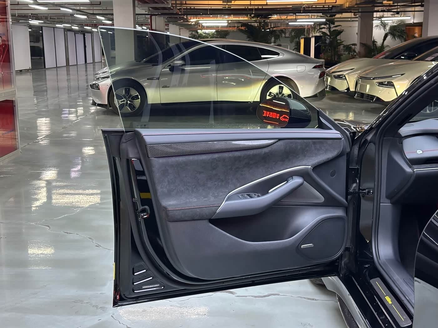 2025 Xiaomi Auto Xiaomi SU7 Ultra Black, 3,000 km, China export – photo 7