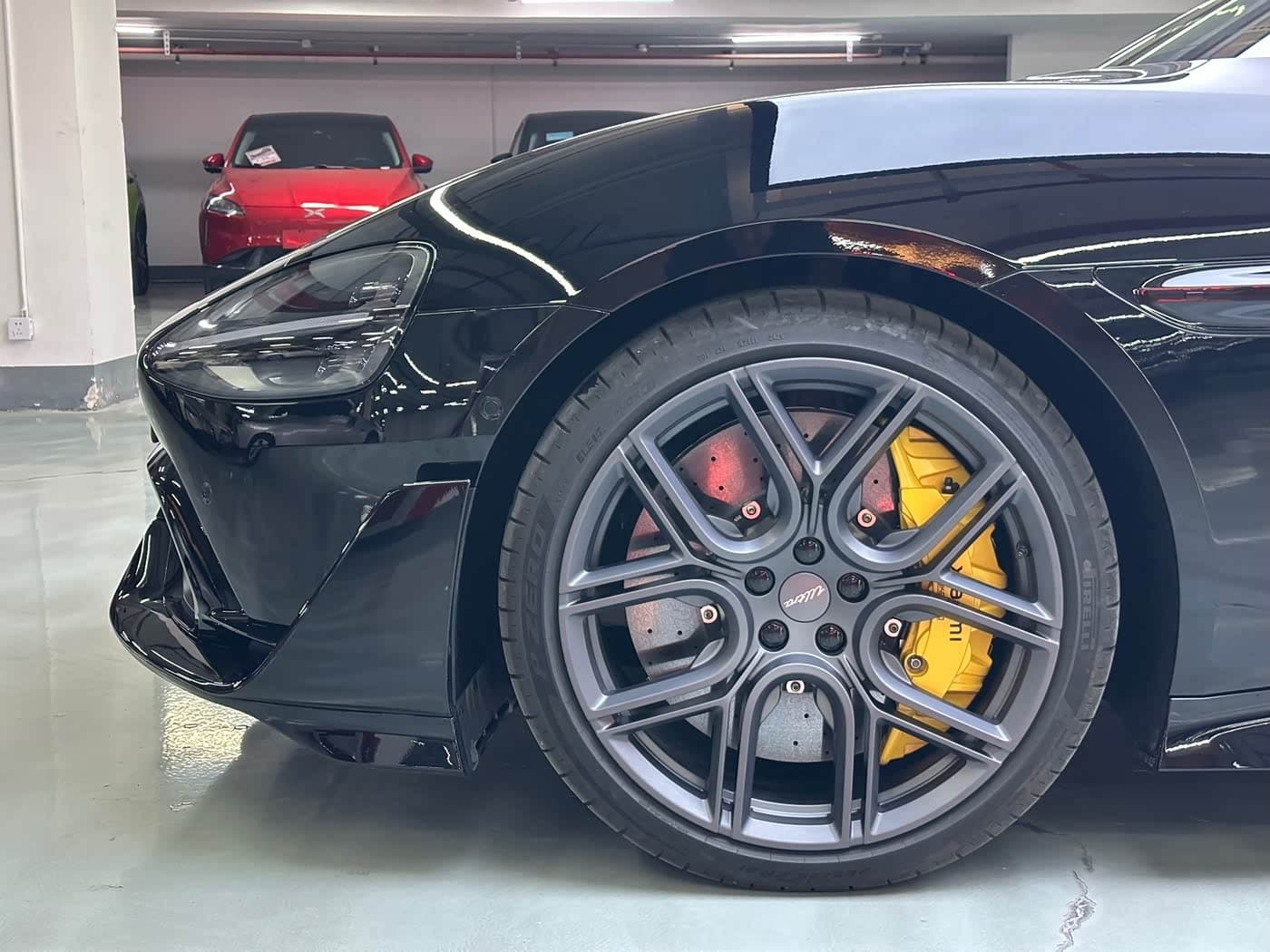 2025 Xiaomi Auto Xiaomi SU7 Ultra Black, 3,000 km, China export – photo 5