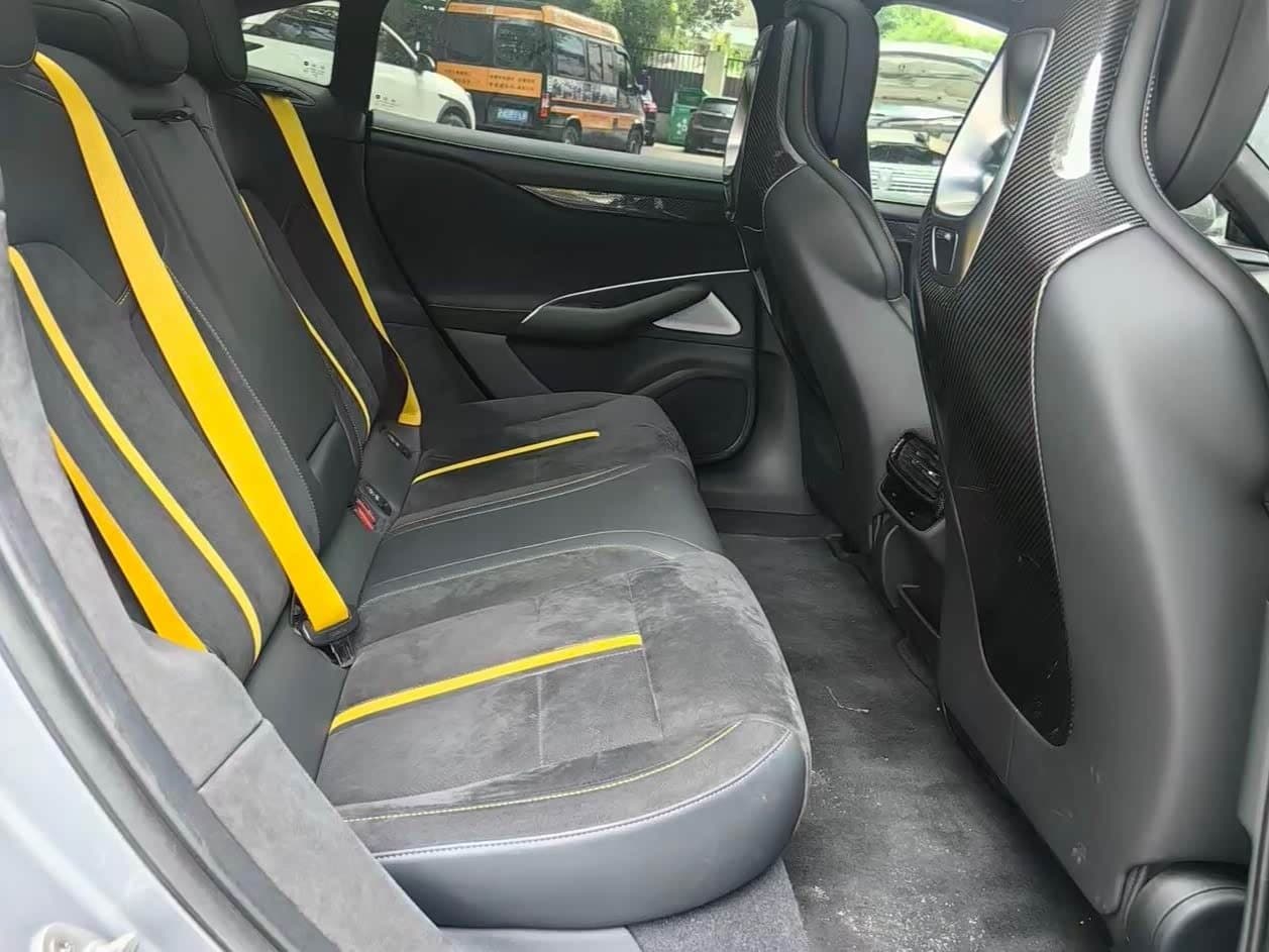2025 Xiaomi Auto Xiaomi SU7 Ultra 银灰色, 10,200 km, China export – photo 8