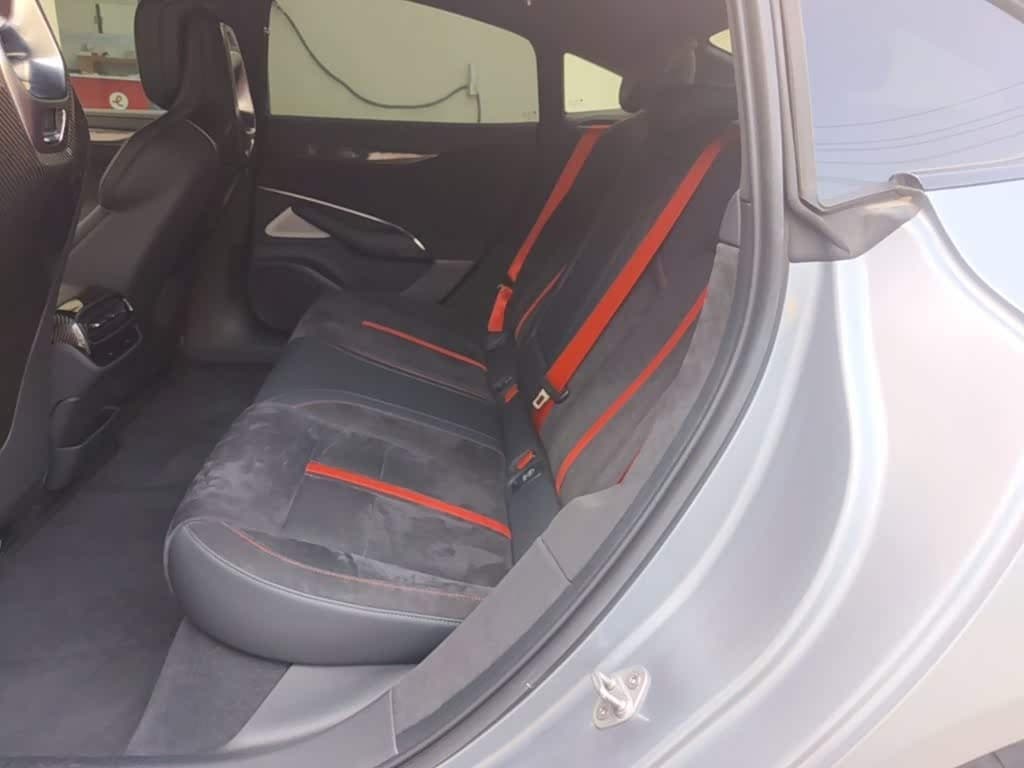 2025 Xiaomi Auto Xiaomi SU7 Ultra 银灰色, 15,000 km, China export – photo 17