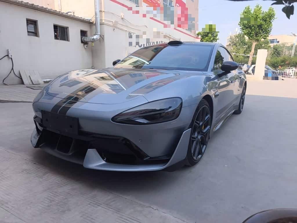2025 Xiaomi Auto Xiaomi SU7 Ultra 银灰色, 15,000 km, China export – photo 2