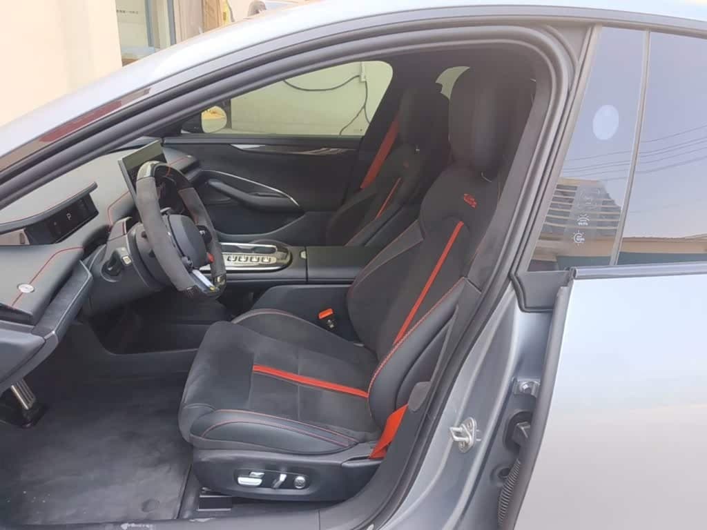 2025 Xiaomi Auto Xiaomi SU7 Ultra 银灰色, 15,000 km, China export – photo 15