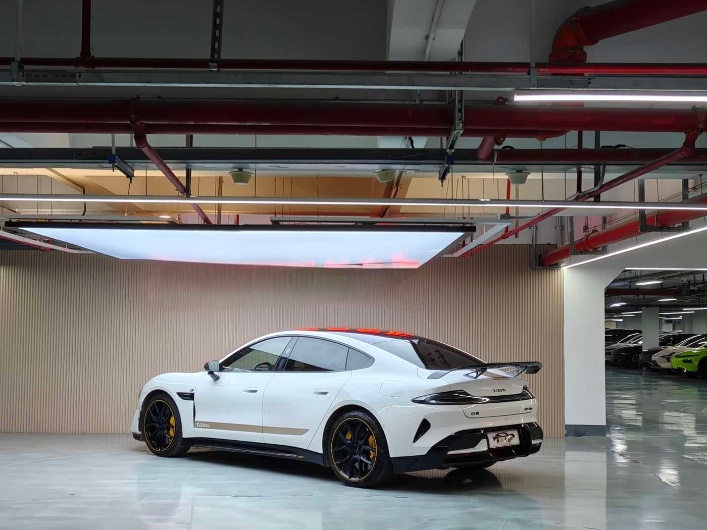 2025 Xiaomi Auto Xiaomi SU7 Ultra White, 22,000 km, China export – photo 20