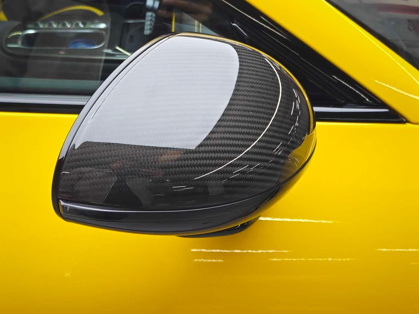 2025 Xiaomi Auto Xiaomi SU7 Ultra Yellow, 8,000 km, China export – photo 17