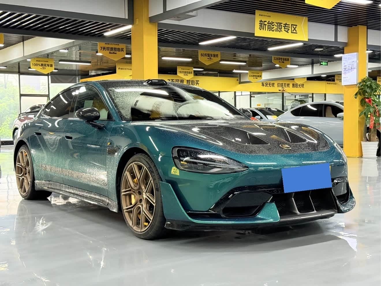2025 Xiaomi Auto Xiaomi SU7 Ultra Green, 10,000 km, China export – photo 3