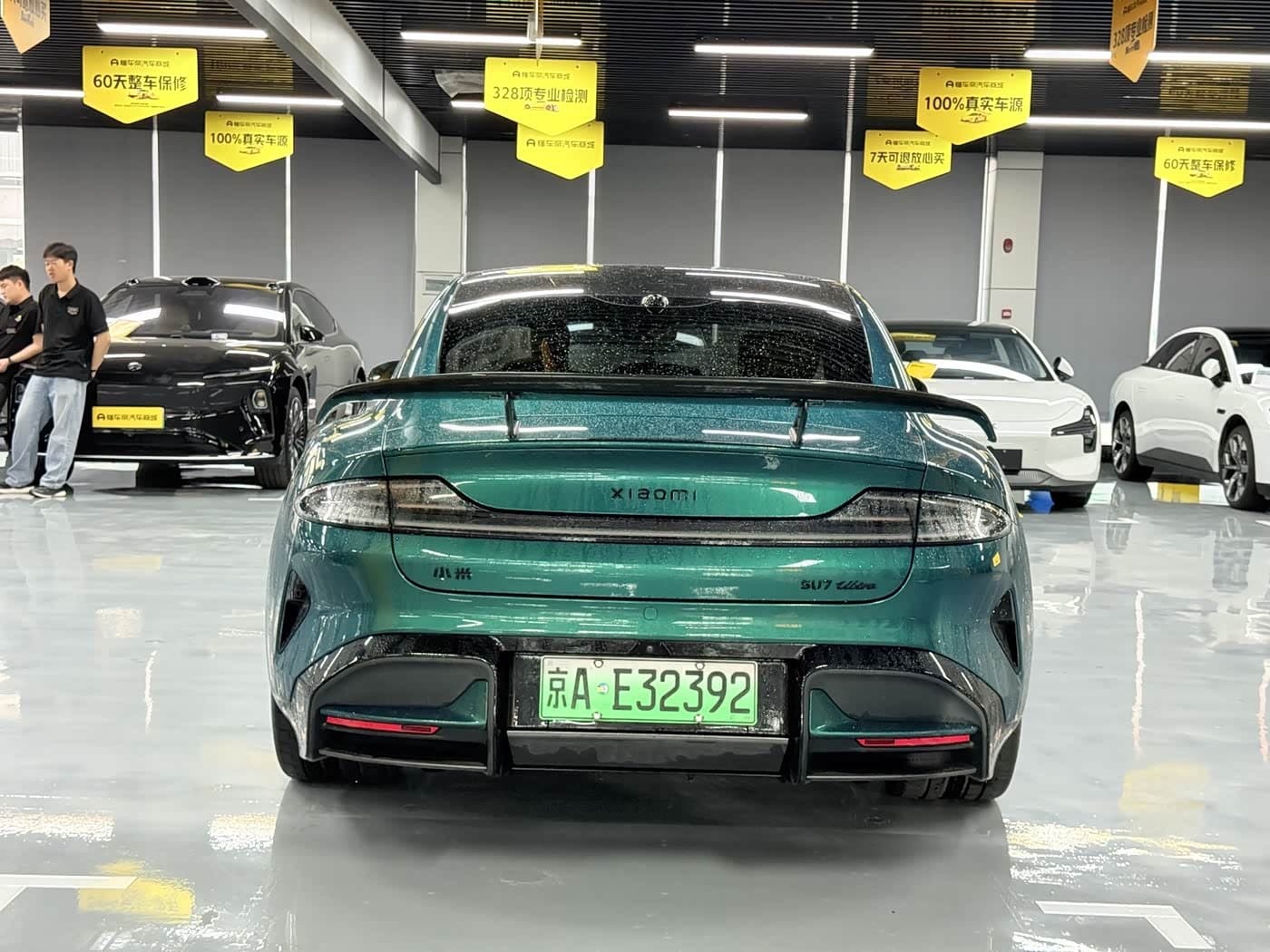 2025 Xiaomi Auto Xiaomi SU7 Ultra Green, 10,000 km, China export – photo 9