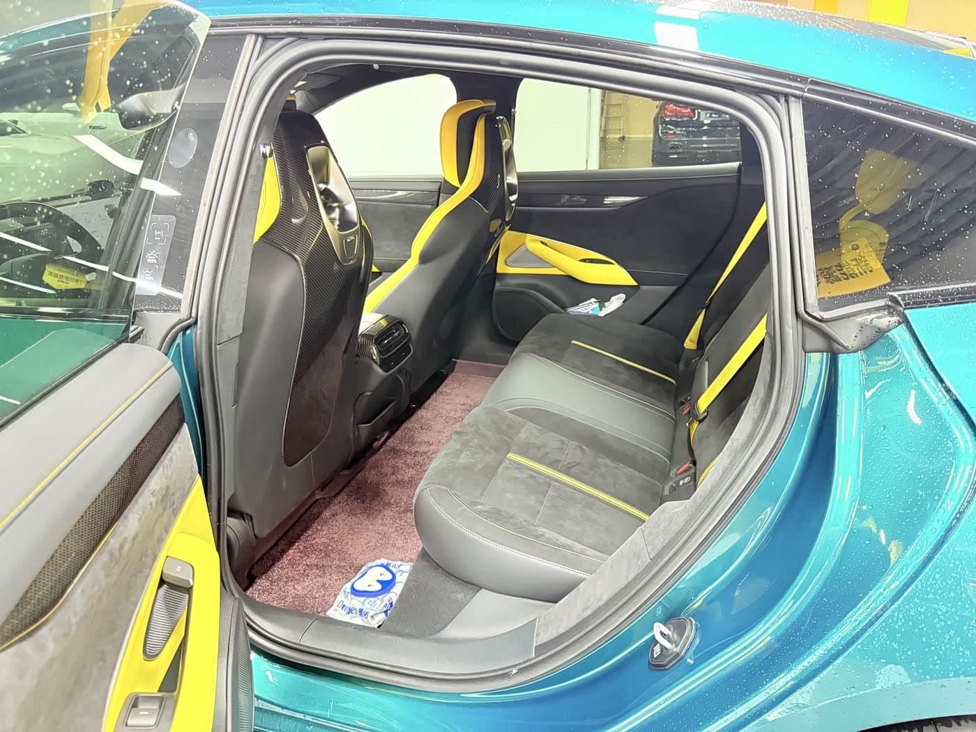 2025 Xiaomi Auto Xiaomi SU7 Ultra Green, 10,000 km, China export – photo 6