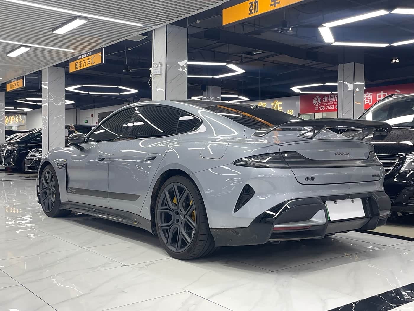 2025 Xiaomi Auto Xiaomi SU7 Ultra 银灰色, 8,110 km, China export – photo 4