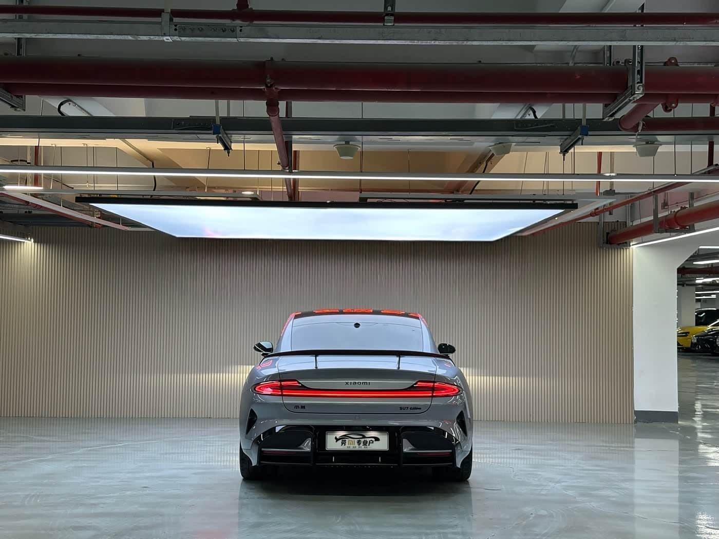 2025 Xiaomi Auto Xiaomi SU7 Ultra 银灰色, 2,000 km, China export – photo 20
