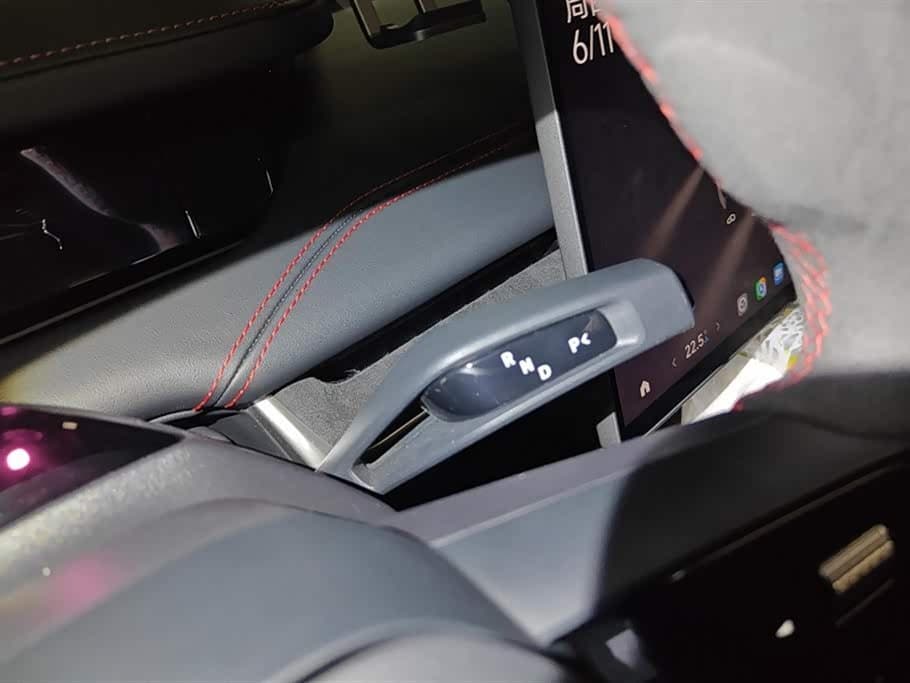 2025 Xiaomi Auto Xiaomi SU7 Ultra 银灰色, 28,700 km, China export – photo 16