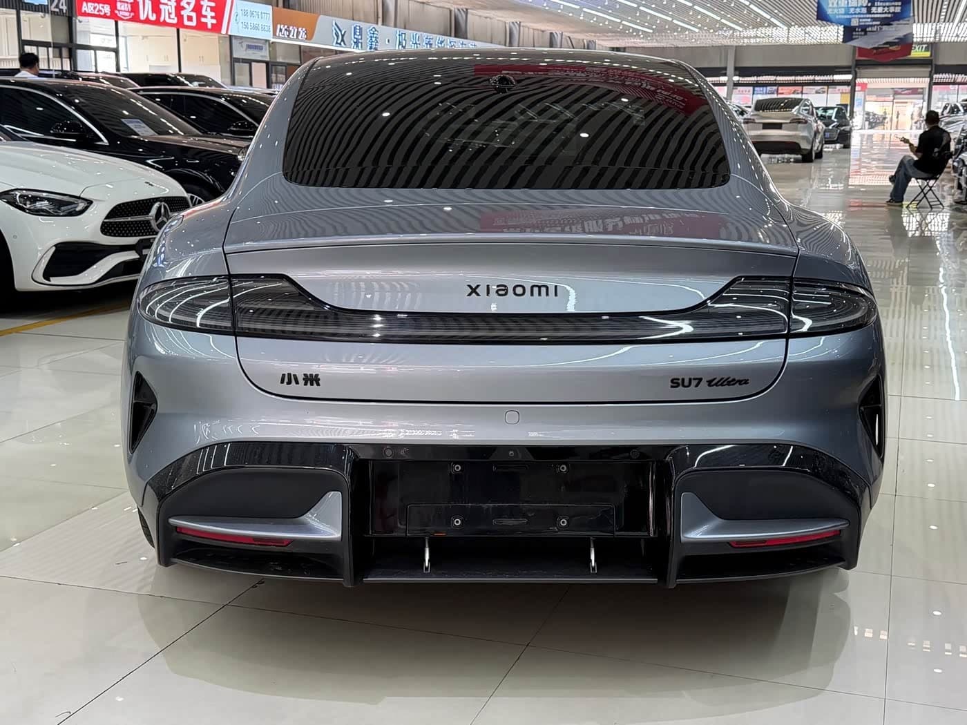 2025 Xiaomi Auto Xiaomi SU7 Ultra 银灰色, 16,000 km, China export – photo 4