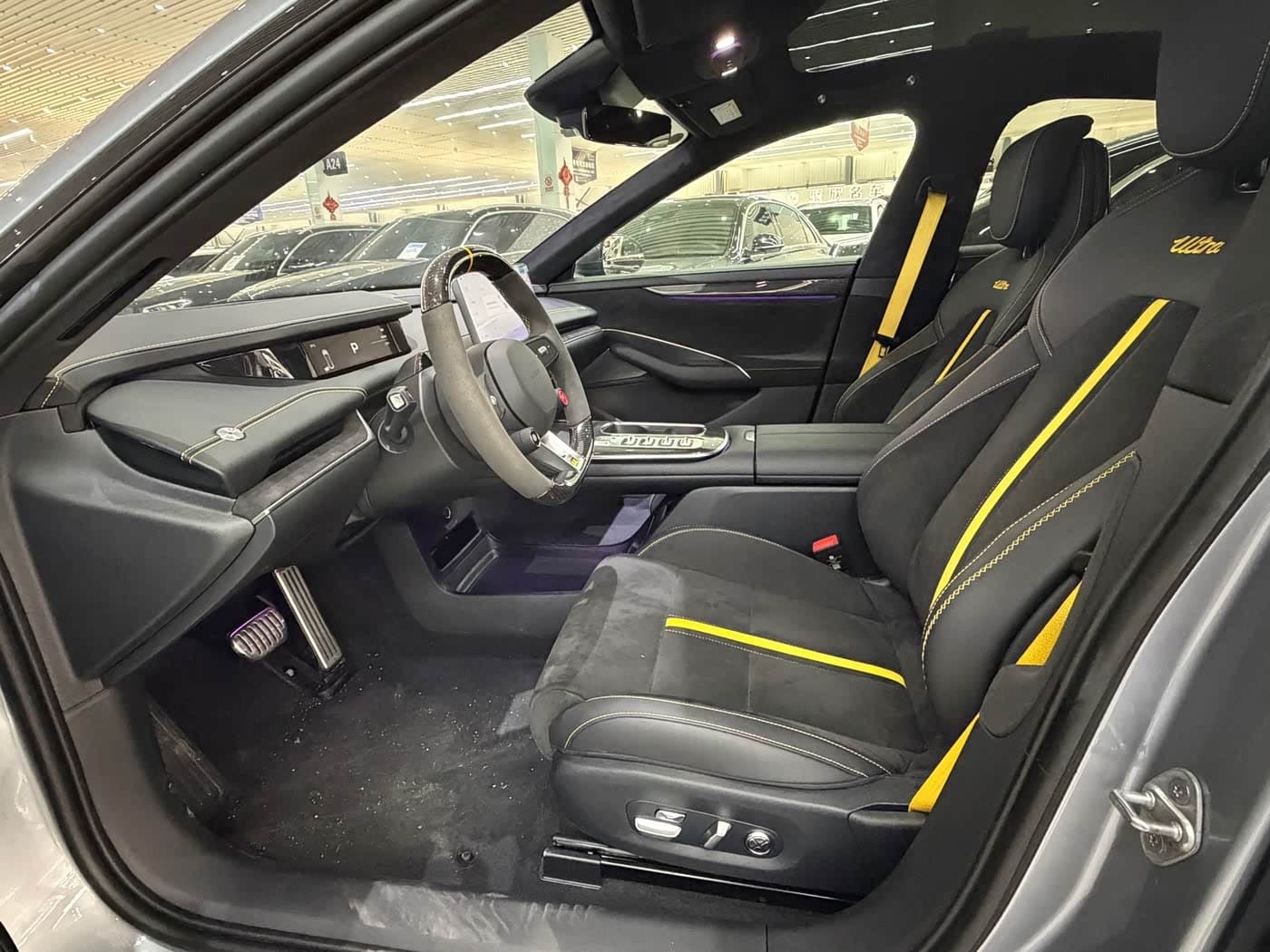 2025 Xiaomi Auto Xiaomi SU7 Ultra 银灰色, 16,000 km, China export – photo 7