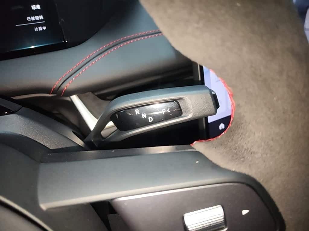 2025 Xiaomi Auto Xiaomi SU7 Ultra 银灰色, 9,900 km, China export – photo 14