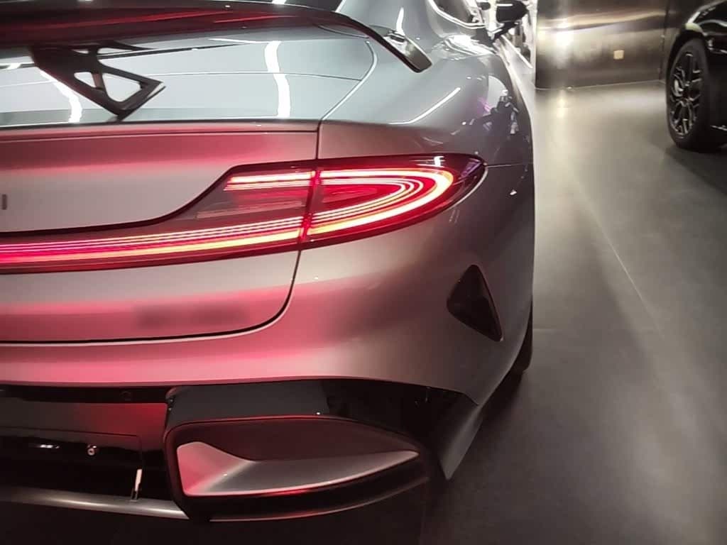 2025 Xiaomi Auto Xiaomi SU7 Ultra 银灰色, 9,900 km, China export – photo 8