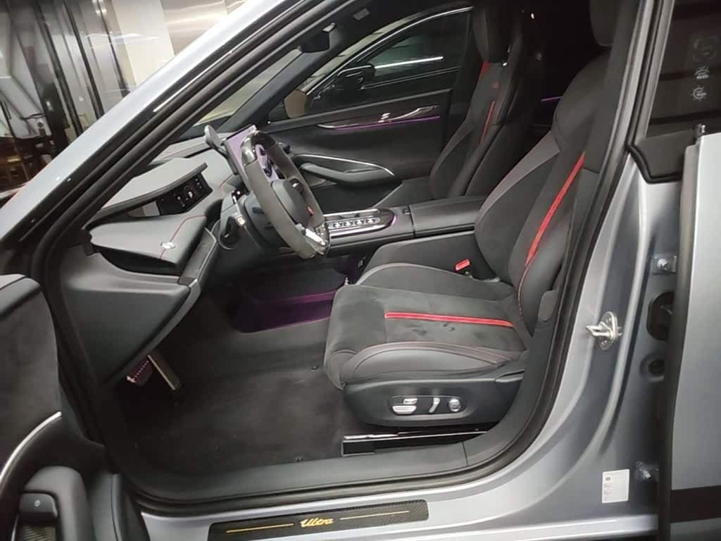 2025 Xiaomi Auto Xiaomi SU7 Ultra 银灰色, 9,900 km, China export – photo 15