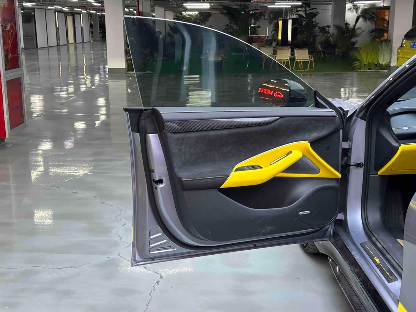 2025 Xiaomi Auto Xiaomi SU7 Ultra 银灰色, 7,000 km, China export – photo 4
