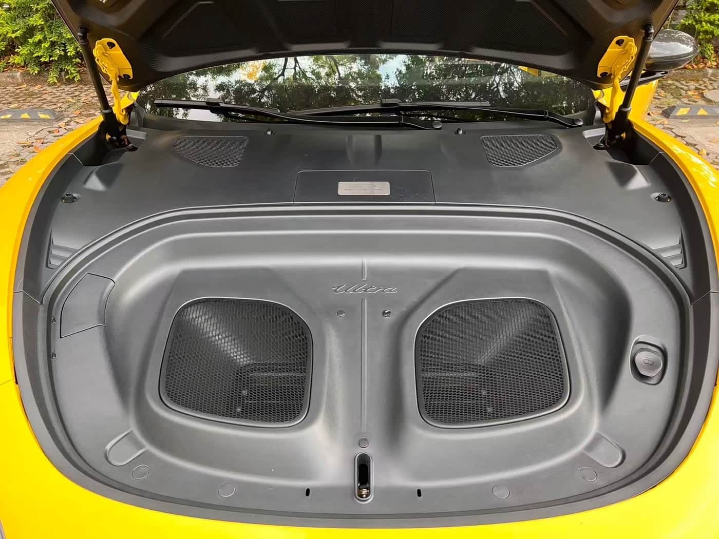 2025 Xiaomi Auto Xiaomi SU7 Ultra Yellow, 4,800 km, China export – photo 14