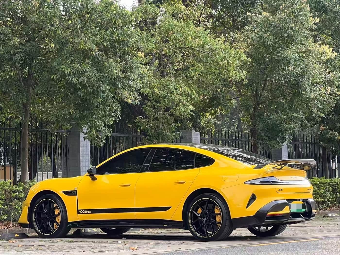 2025 Xiaomi Auto Xiaomi SU7 Ultra Yellow, 4,800 km, China export – photo 5