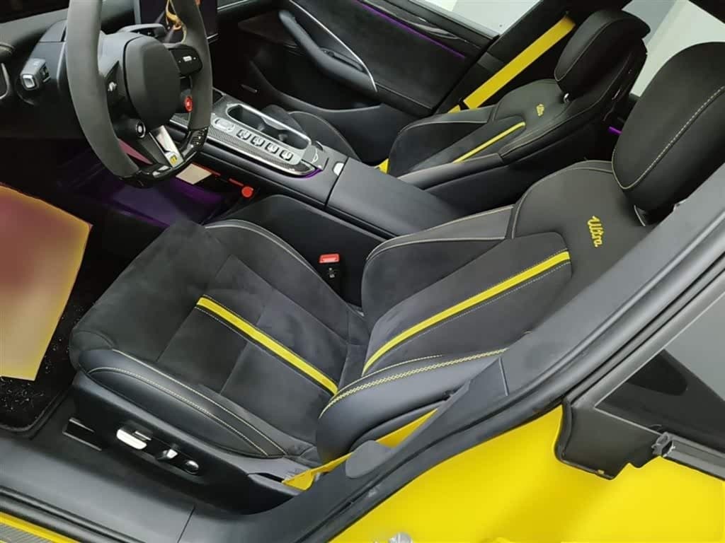 2025 Xiaomi Auto Xiaomi SU7 Ultra Yellow, 16,300 km, China export – photo 14