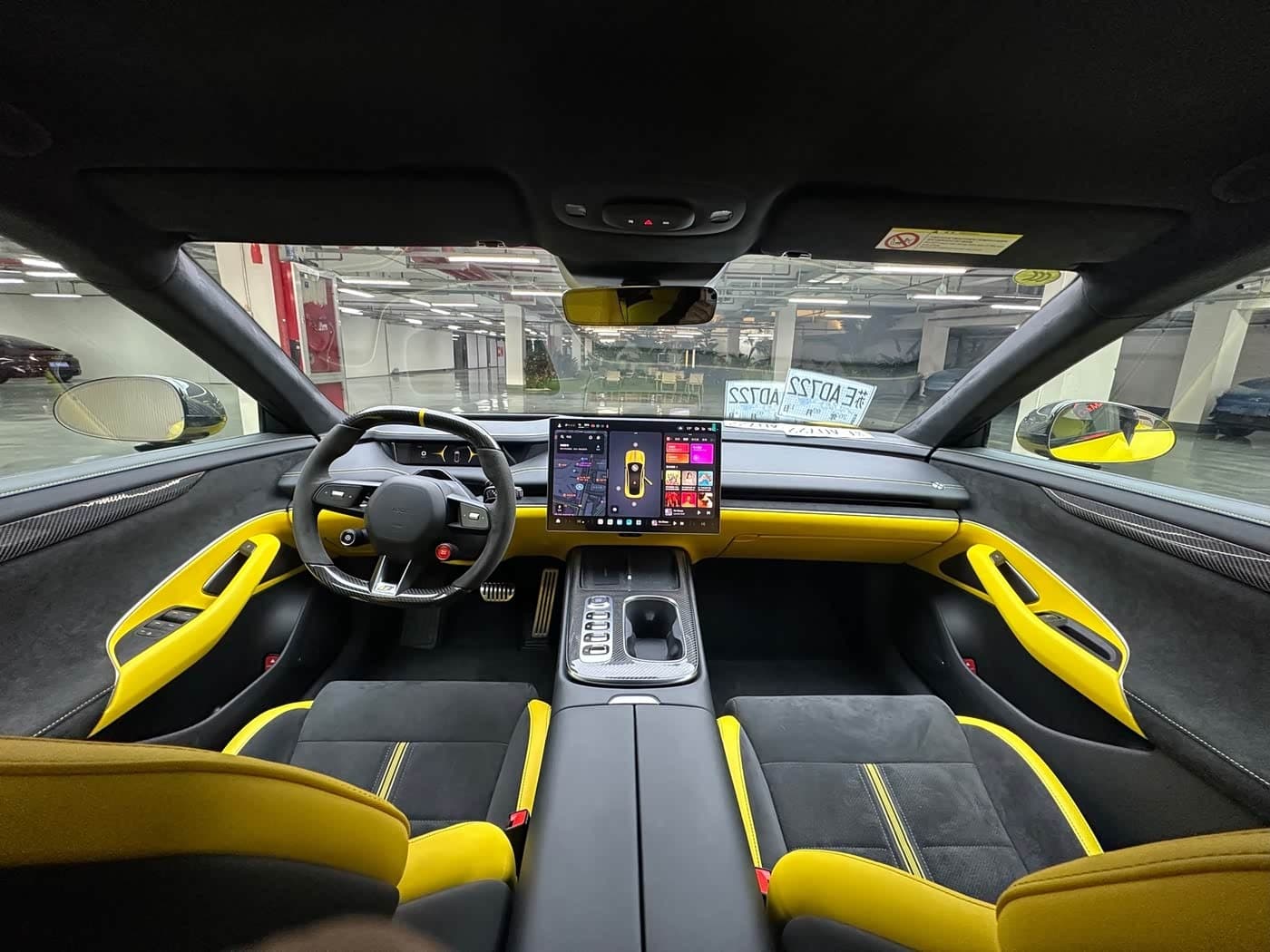 2025 Xiaomi Auto Xiaomi SU7 Ultra Yellow, 7,000 km, China export – photo 15