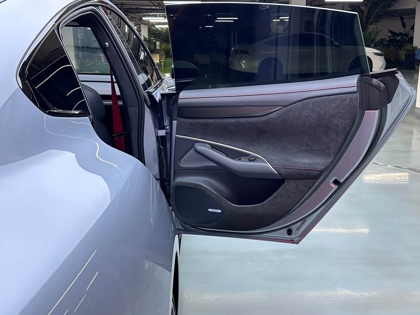 2025 Xiaomi Auto Xiaomi SU7 Ultra 银灰色, 4,000 km, China export – photo 12
