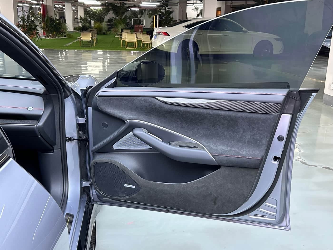 2025 Xiaomi Auto Xiaomi SU7 Ultra 银灰色, 4,000 km, China export – photo 11