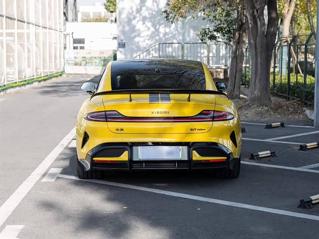 2025 Xiaomi Auto Xiaomi SU7 Ultra Yellow, 9,400 km, China export – photo 5