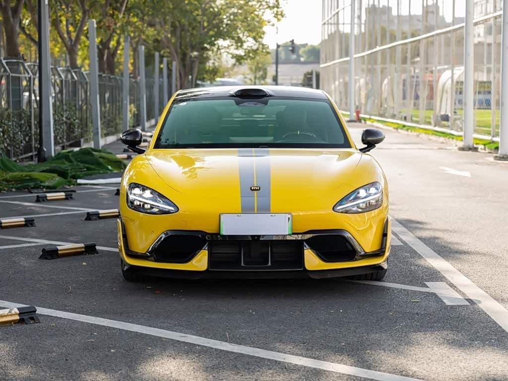 2025 Xiaomi Auto Xiaomi SU7 Ultra Yellow, 9,400 km, China export – photo 2