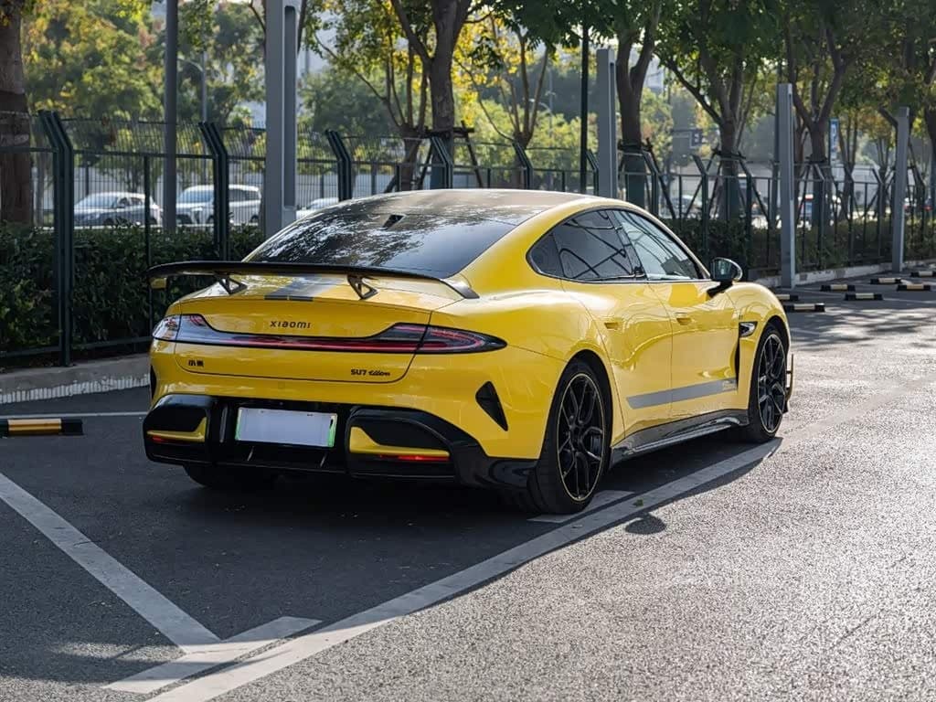 2025 Xiaomi Auto Xiaomi SU7 Ultra Yellow, 9,400 km, China export – photo 4