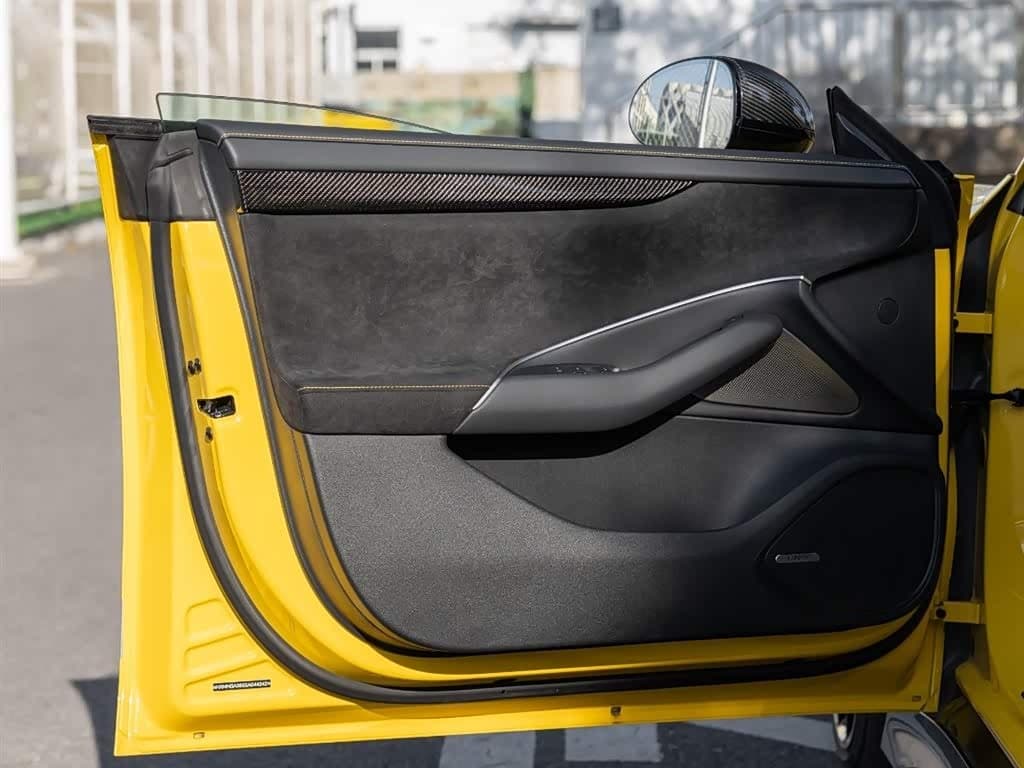 2025 Xiaomi Auto Xiaomi SU7 Ultra Yellow, 9,400 km, China export – photo 19