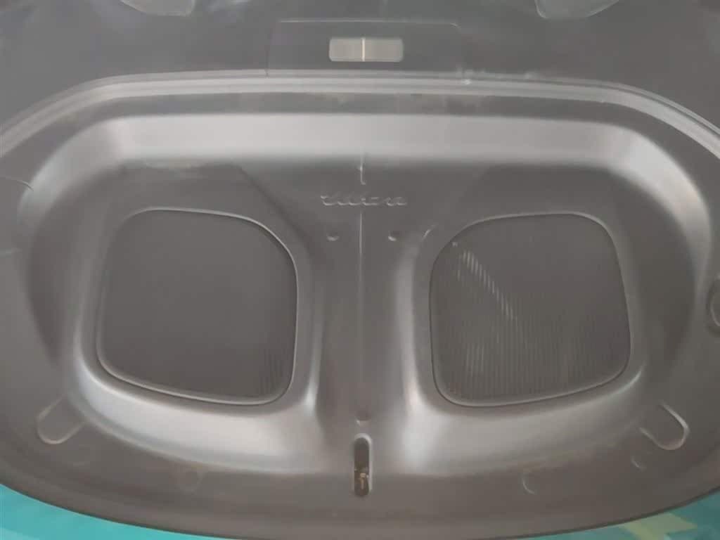 2025 Xiaomi Auto Xiaomi SU7 Ultra Green, 10,100 km, China export – photo 20