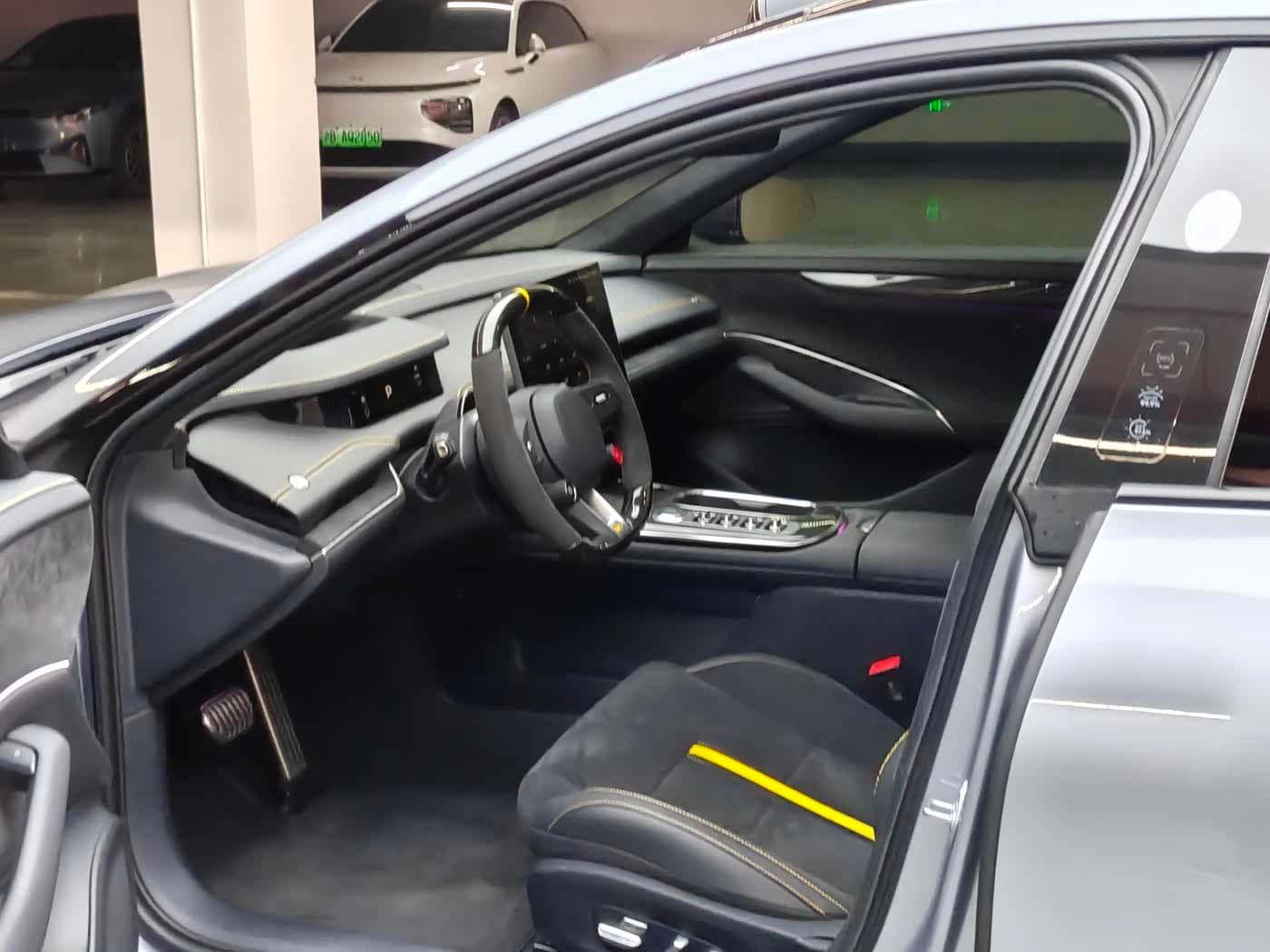 2025 Xiaomi Auto Xiaomi SU7 Ultra 银灰色, 1,800 km, China export – photo 7