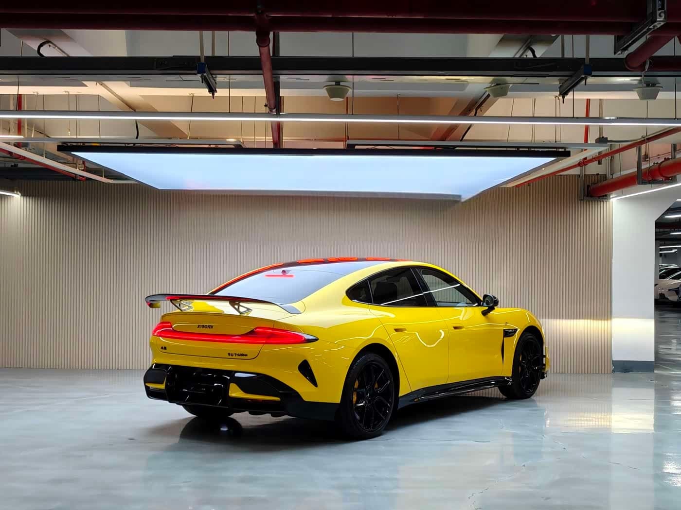 2025 Xiaomi Auto Xiaomi SU7 Ultra Yellow, 7,000 km, China export – photo 20