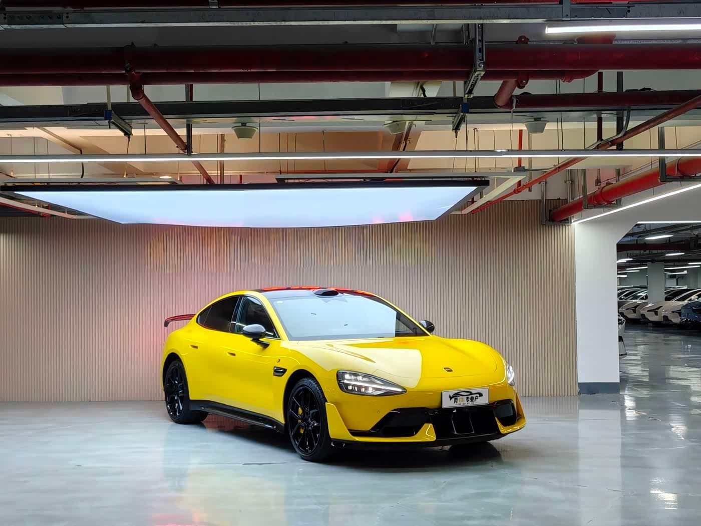 2025 Xiaomi Auto Xiaomi SU7 Ultra Yellow, 7,000 km, China export – photo 3