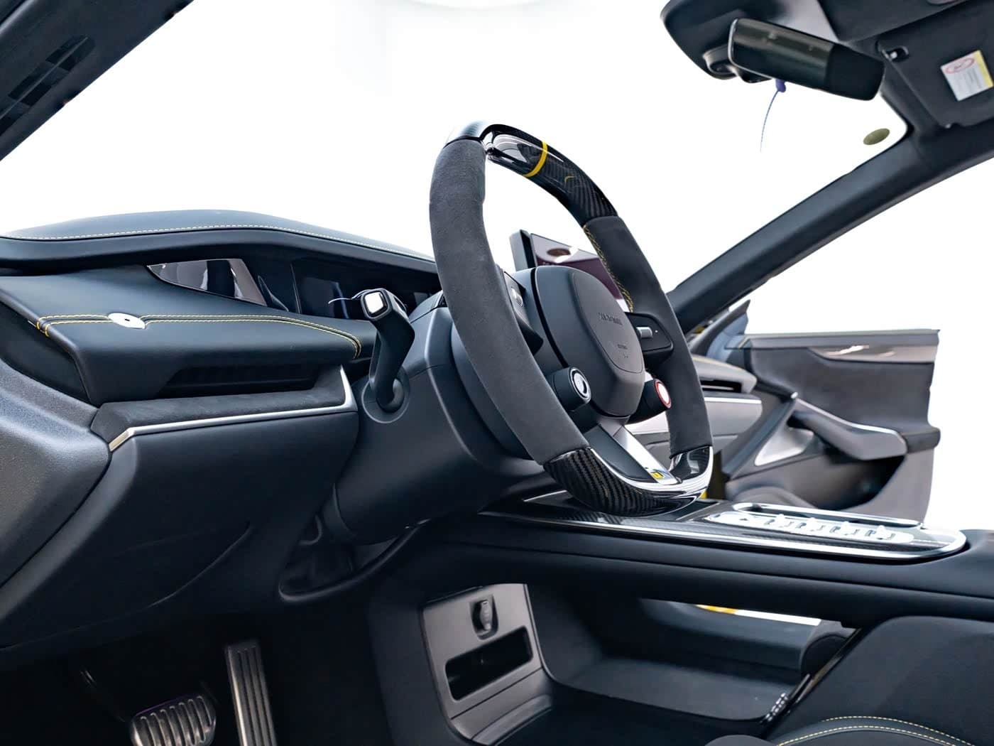 2025 Xiaomi Auto Xiaomi SU7 Ultra Yellow, 7,000 km, China export – photo 7