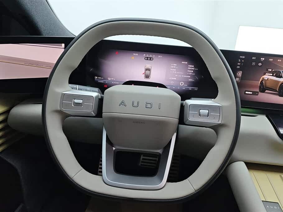 2025 Audi E5 Sportback Black, 5,900 km, China export – photo 15