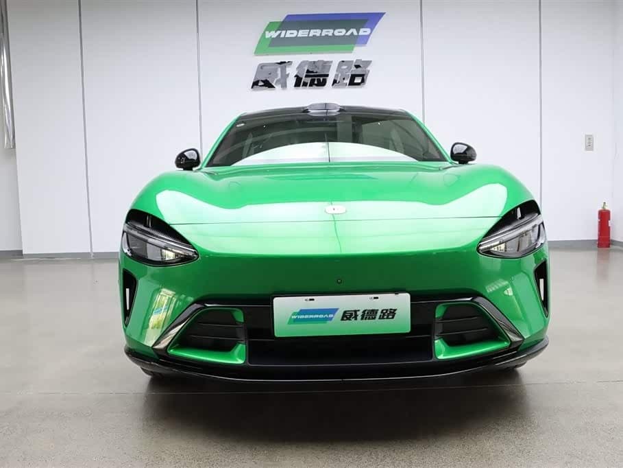 2025 Xiaomi Auto Xiaomi YU7 Green, 19,300 km, China export – photo 2