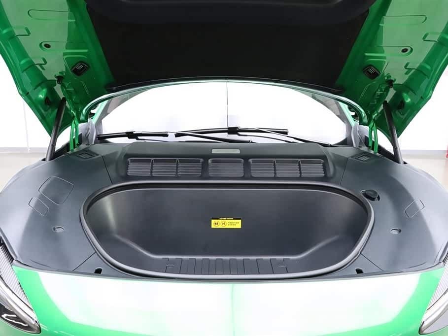 2025 Xiaomi Auto Xiaomi YU7 Green, 19,300 km, China export – photo 9