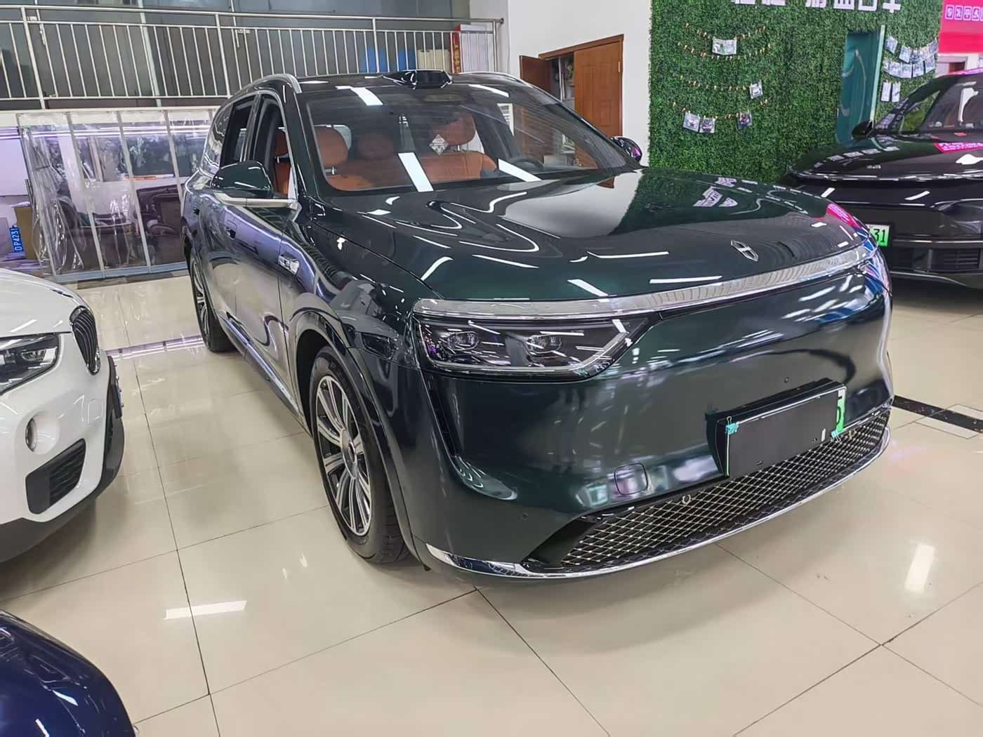 2025 Aito Wenjie AITO M8 Green, 5,000 km, China export – photo 3