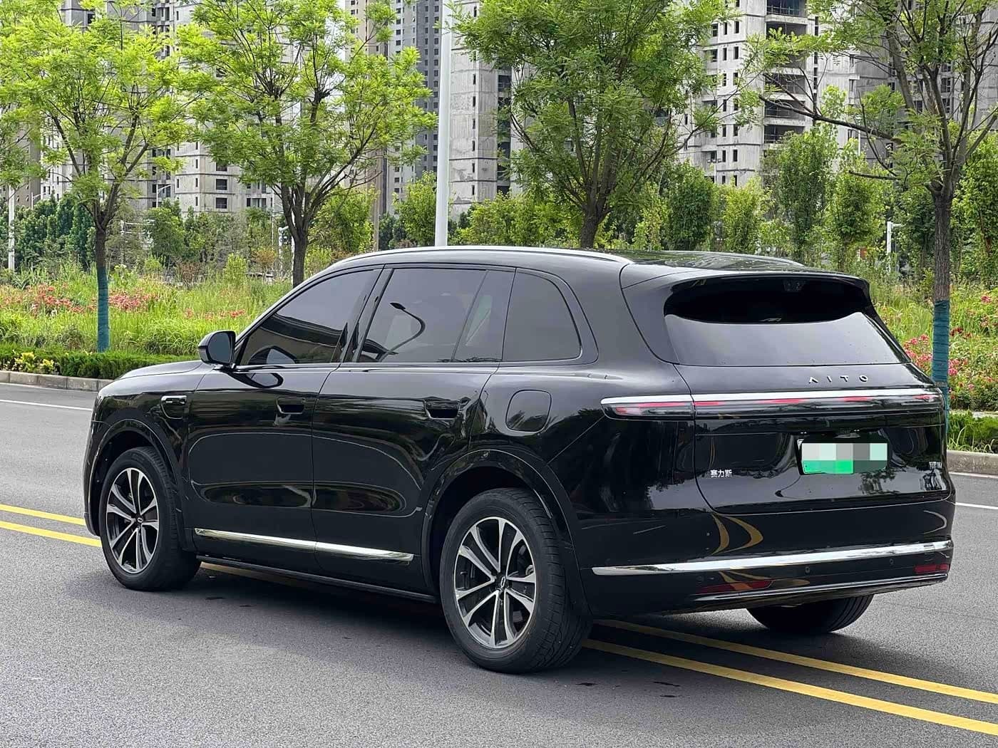 2025 Aito Wenjie AITO M7 Black, 6,000 km, China export – photo 7