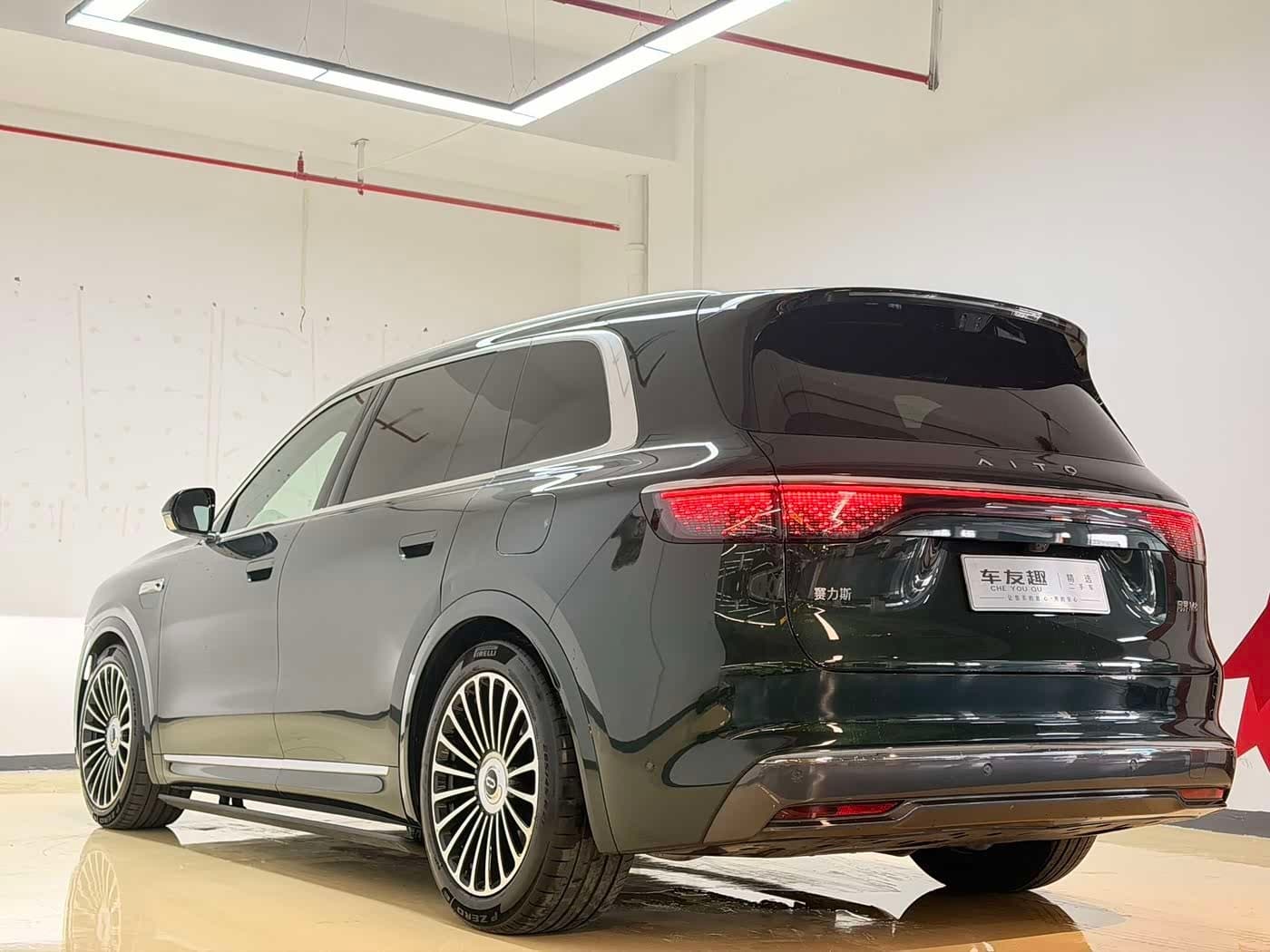 2025 Aito Wenjie AITO M8 Green, 13,000 km, China export – photo 13