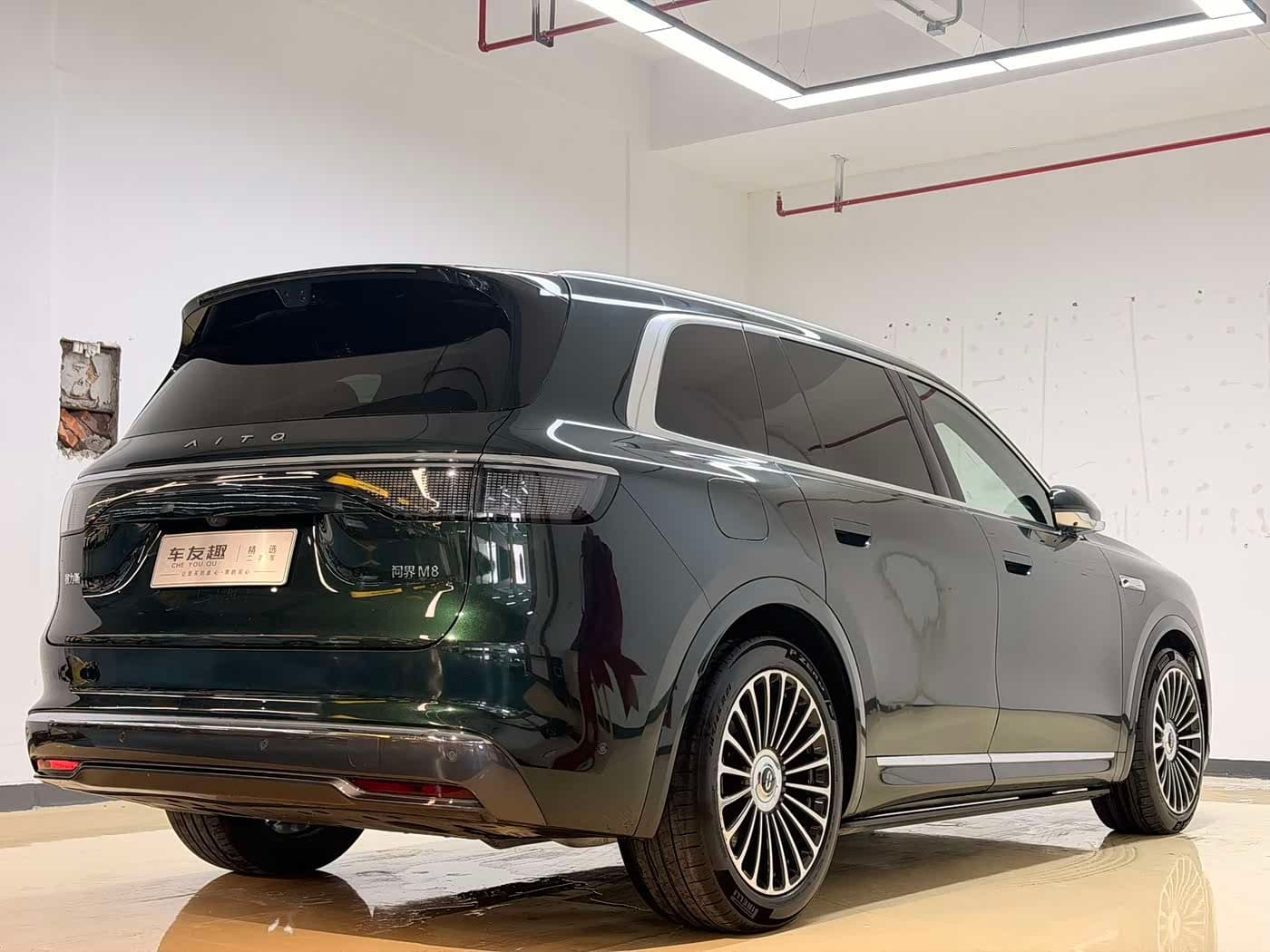 2025 Aito Wenjie AITO M8 Green, 13,000 km, China export – photo 11