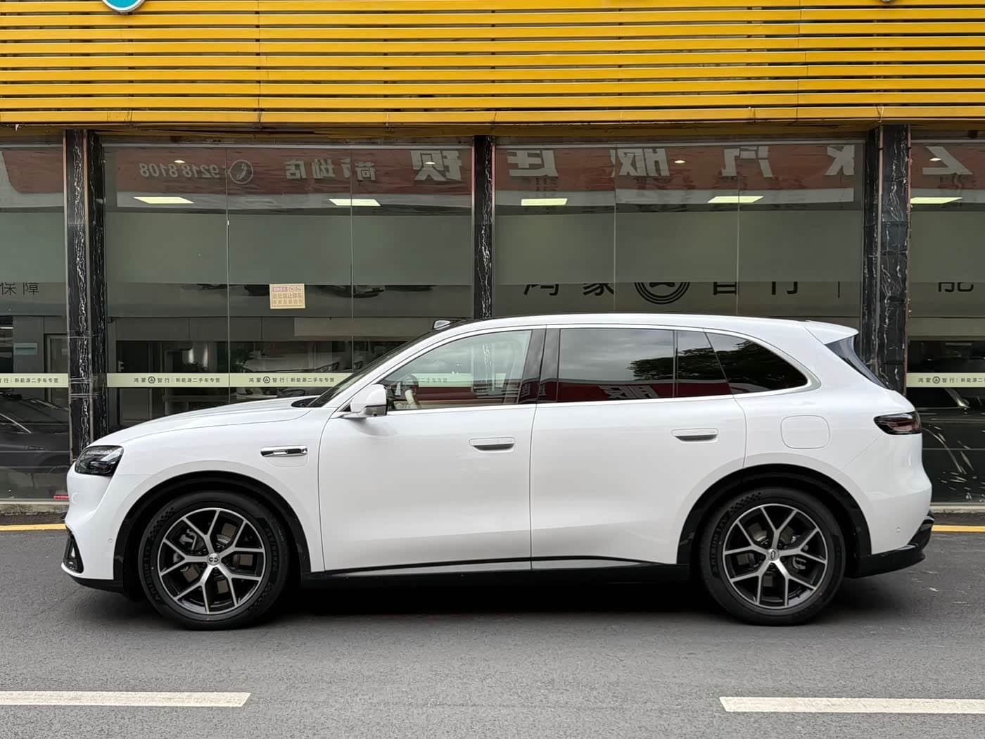 2026 Aito Wenjie AITO M6 White, 200 km, China export – photo 3