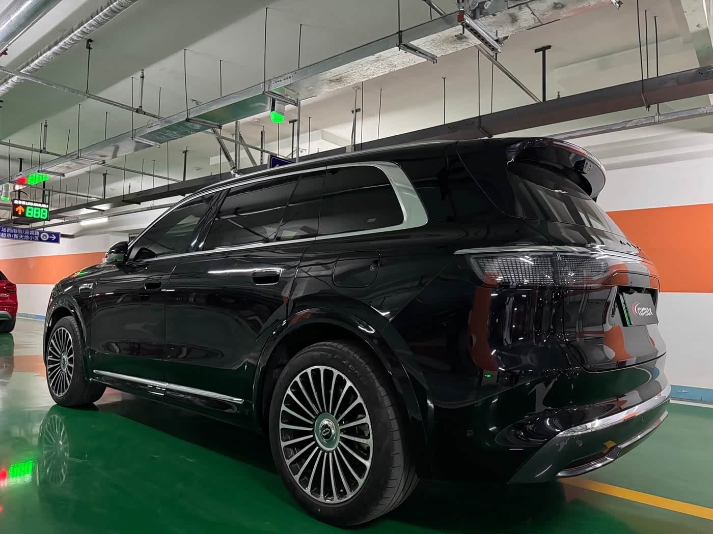 2025 Aito Wenjie AITO M8 Black, 16,000 km, China export – photo 4